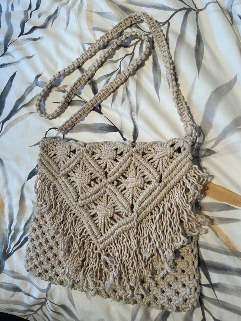 Boho Macramé Fringe Shoulder Bag in Beige